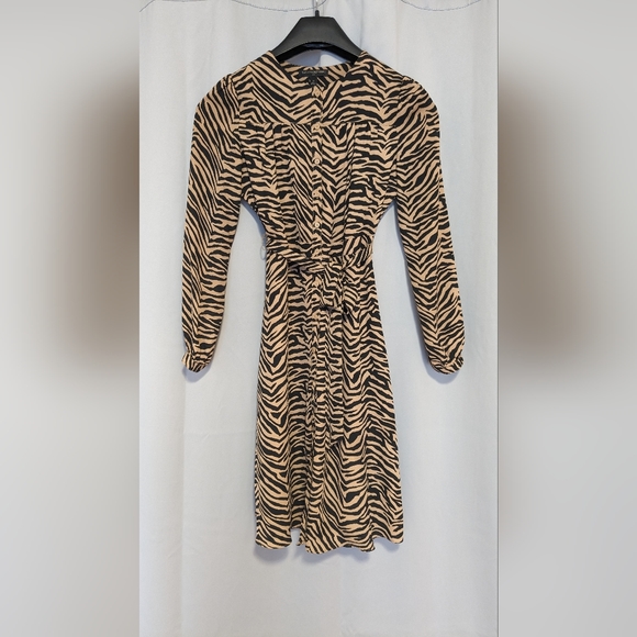 Banana Republic Zebra Dress - Size 0 - Picture 1 of 8
